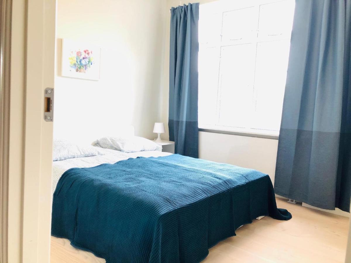 Aday - 4 Bedroom - Modern Living Apartment - อัลบอร์ ภายนอก รูปภาพ