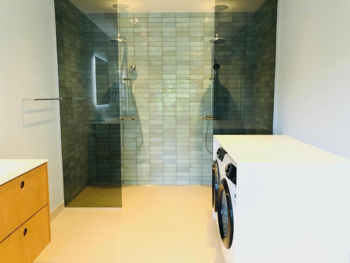 Aday - 4 Bedroom - Modern Living Apartment - อัลบอร์ ภายนอก รูปภาพ