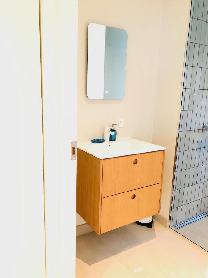 Aday - 4 Bedroom - Modern Living Apartment - อัลบอร์ ภายนอก รูปภาพ