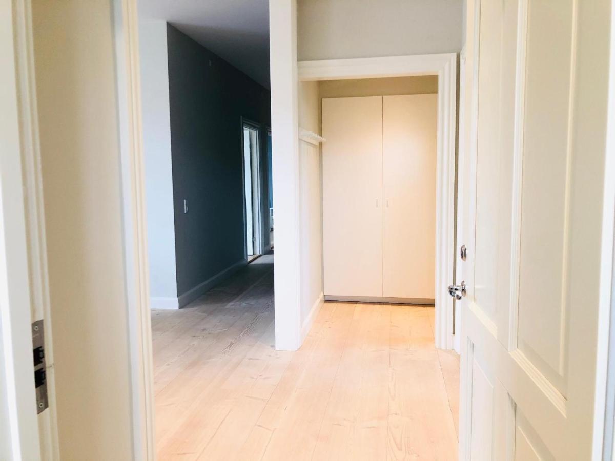 Aday - 4 Bedroom - Modern Living Apartment - อัลบอร์ ภายนอก รูปภาพ